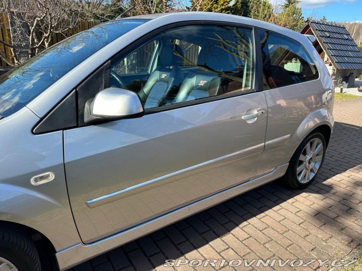 Ford Fiesta ST ST150 2.0 16v 110kw 2005