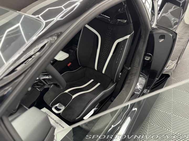 Lamborghini Huracán TECNICA 2024