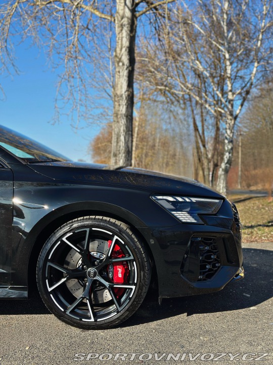 Audi RS3 2024