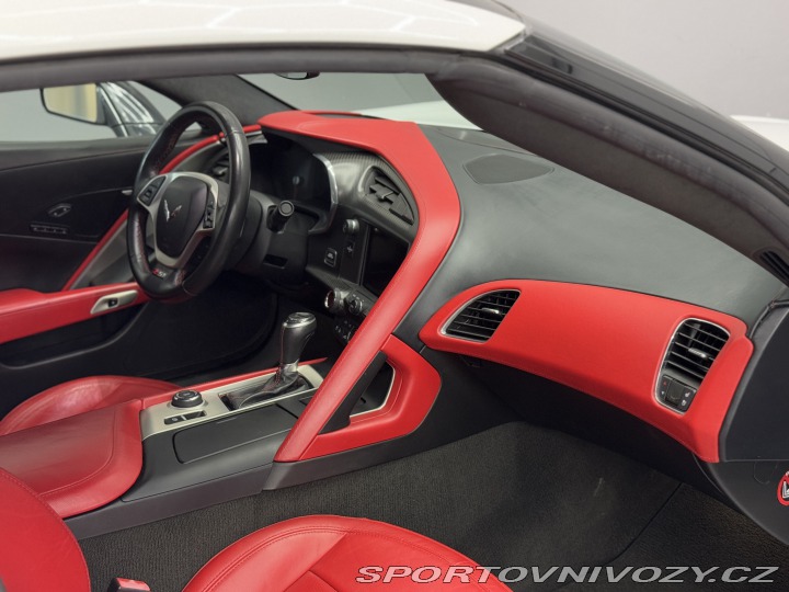 Chevrolet Corvette Coupe C7 6.2L 3LT A/T 2016