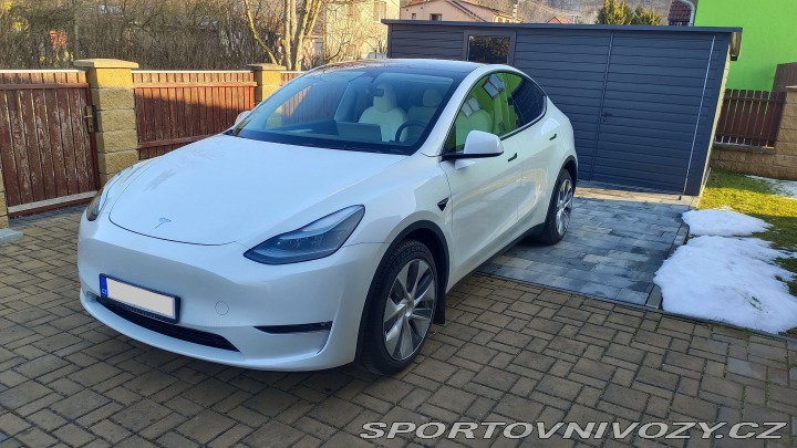 Tesla Model Y Long Range 2023