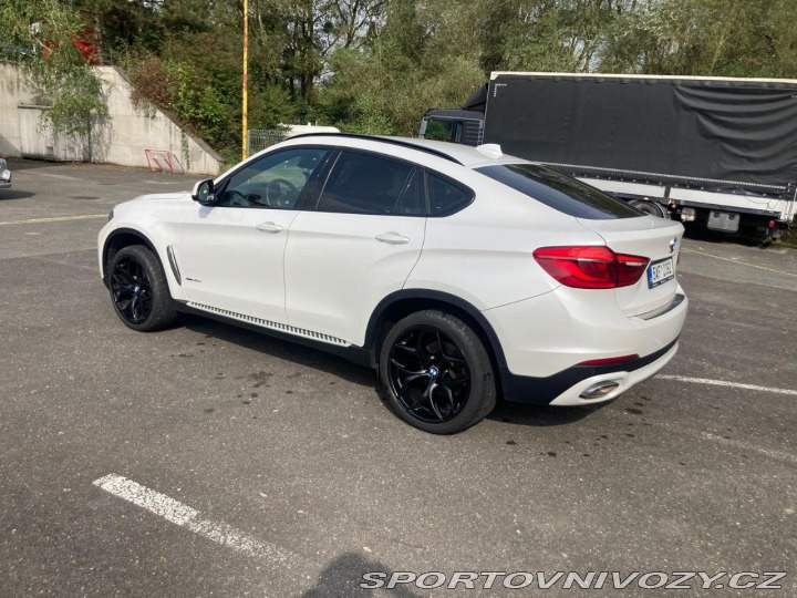 BMW X6  2016
