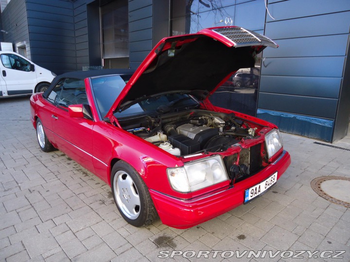 Mercedes-Benz E E200 kabriolet W124 1995