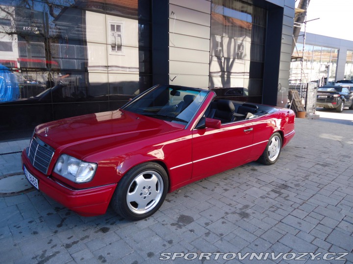 Mercedes-Benz E E200 kabriolet W124 1995