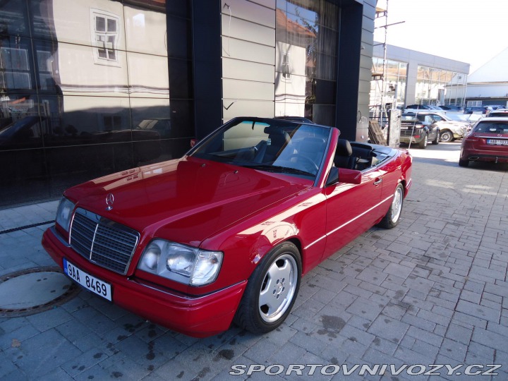 Mercedes-Benz E E200 kabriolet W124 1995