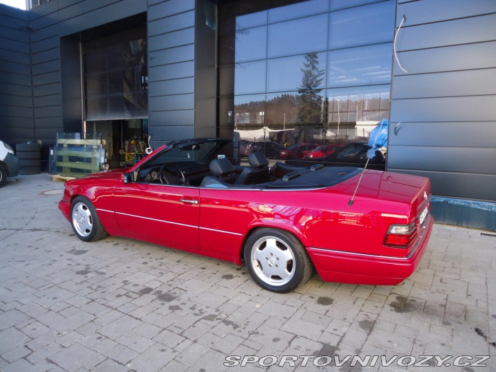 Mercedes-Benz E E200 kabriolet W124 1995