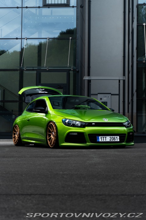 Volkswagen Scirocco R look mk3 airlift 2009