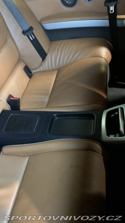 BMW 3 325xi E92 2009