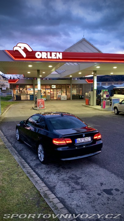 BMW 3 325xi E92 2009