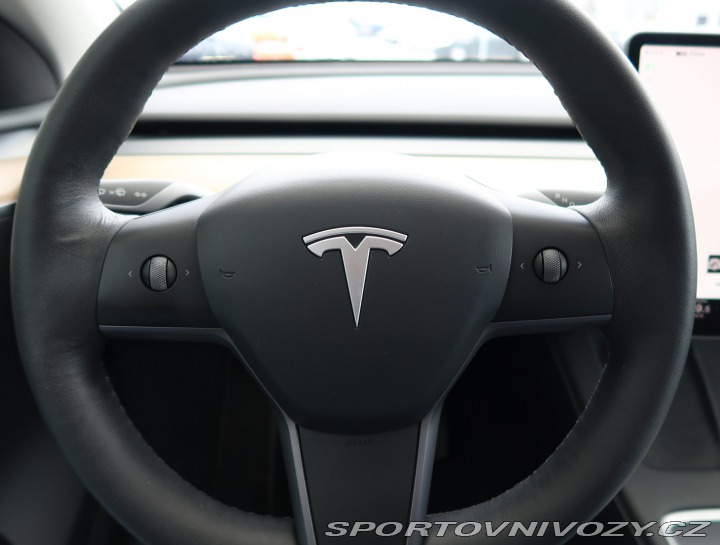 Tesla Model Y Long Range AWD 75kWh 2022