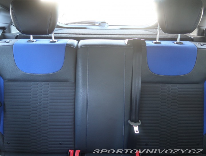 Ford Focus ST 2.0 EcoBoost ST 2012