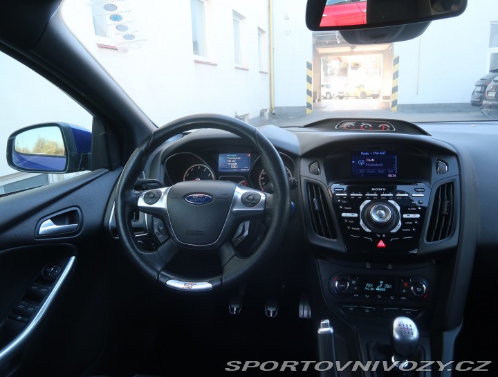 Ford Focus ST 2.0 EcoBoost ST 2012