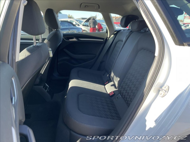 Audi A3 1,6 TDi SB*D.Klima*Alu*Na 2016