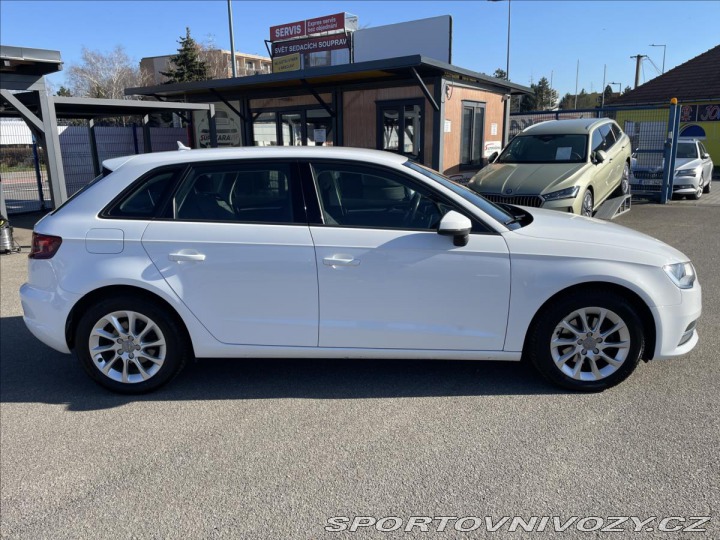 Audi A3 1,6 TDi SB*D.Klima*Alu*Na 2016