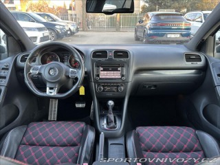 Volkswagen Golf GTI DSG 2010