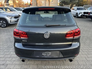 Volkswagen Golf GTI DSG 2010