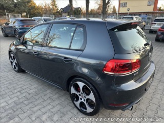Volkswagen Golf GTI DSG 2010