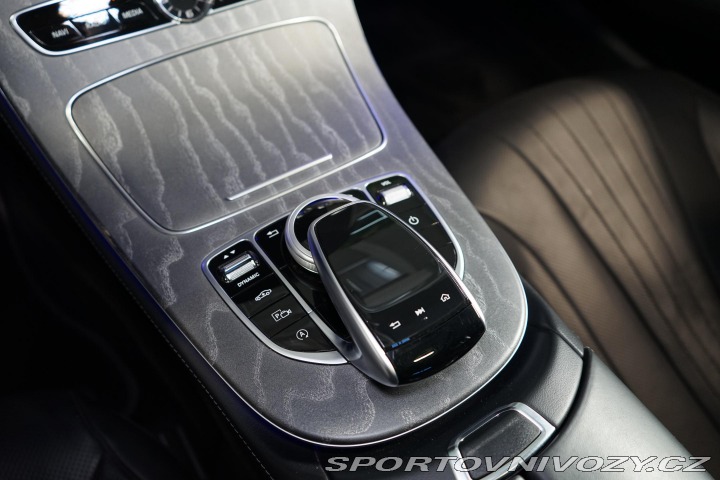 Mercedes-Benz CLS 400d 4M AMG Tažné Burm 36 2021