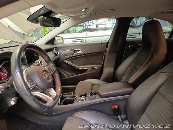 Mercedes-Benz CLA 220CDI 4Matic SPORT ČR 2019