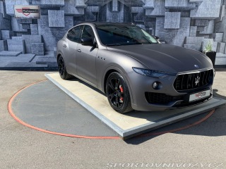Maserati Levante Levante S, 316KW, VÝBAVA
