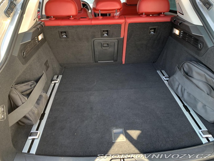 Maserati Levante Levante S, 316KW, VÝBAVA 2017