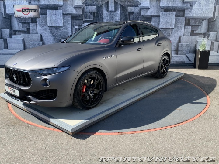 Maserati Levante Levante S, 316KW, VÝBAVA 2017