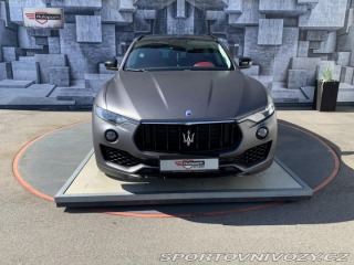 Maserati Levante Levante S, 316KW, VÝBAVA 2017