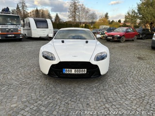 Aston Martin Vantage  2013