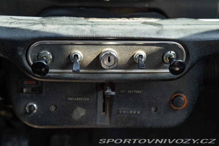Ostatní značky Ostatní modely Innocenti MINI COOPER 1300 1974