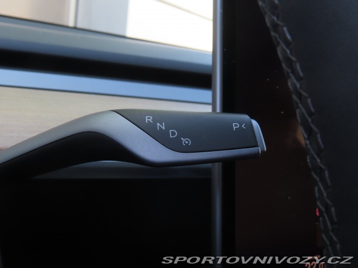 Tesla Model Y Long Range AWD 75kWh 2023