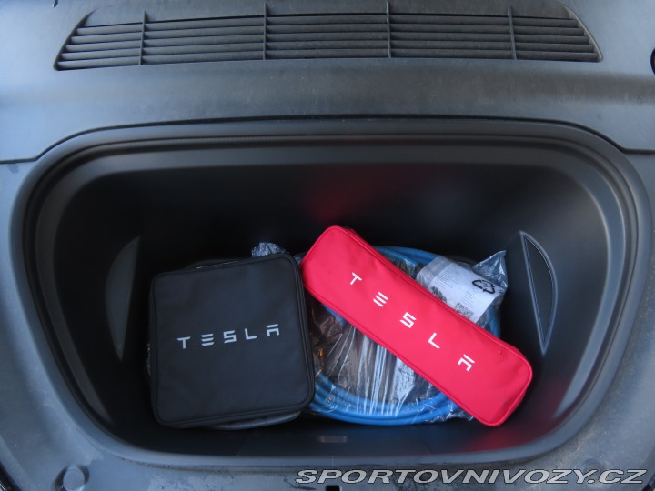 Tesla Model Y Long Range AWD 75kWh 2023