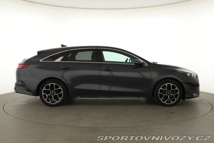 Kia ProCeed 1.5 T-GDI 2022