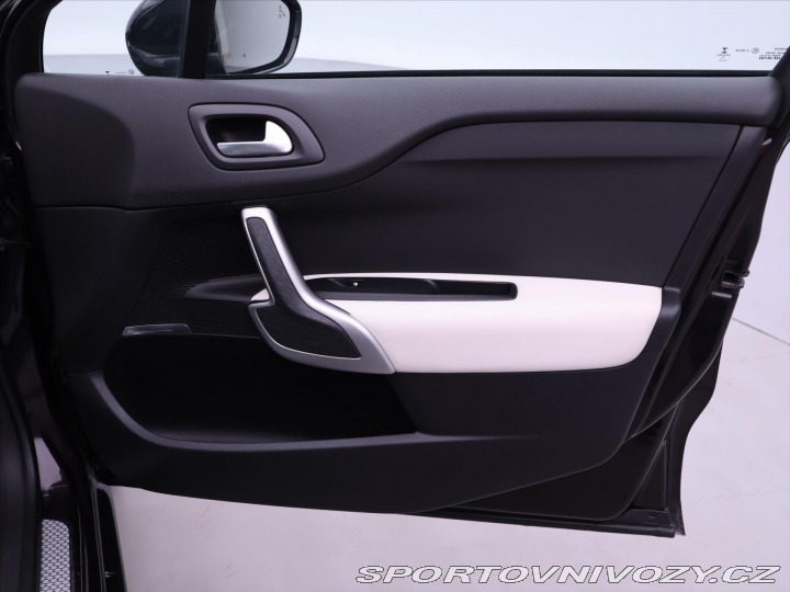 Ostatní značky Ostatní modely DS Automobiles DS4 1,6 i 155kW Sport NAVI KŮ 2016