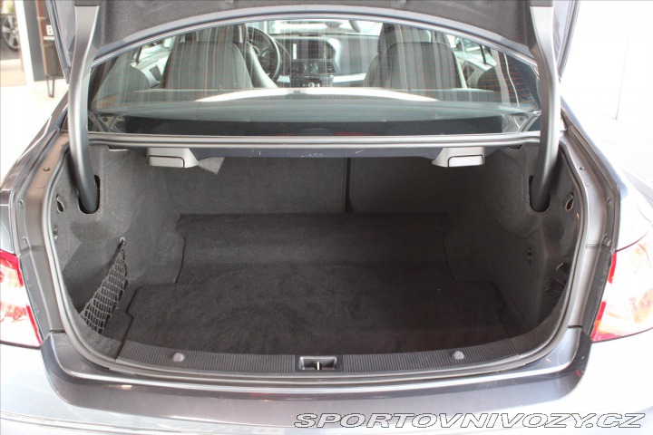 Mercedes-Benz E E 350 Kupé Elegance 2010