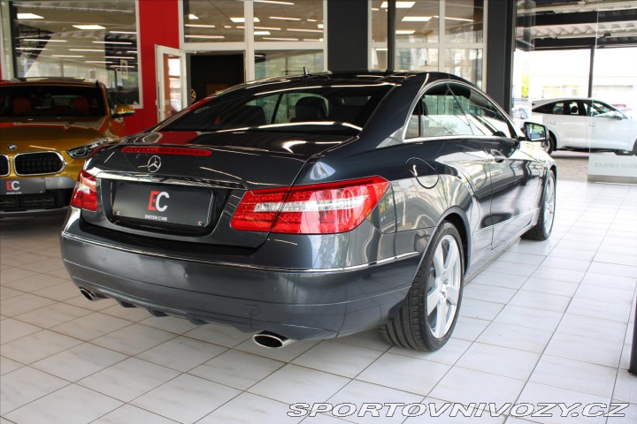 Mercedes-Benz E E 350 Kupé Elegance 2010