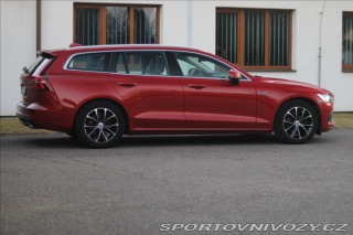 Volvo V60 2,0 D3 Momentum Automat Z 2018