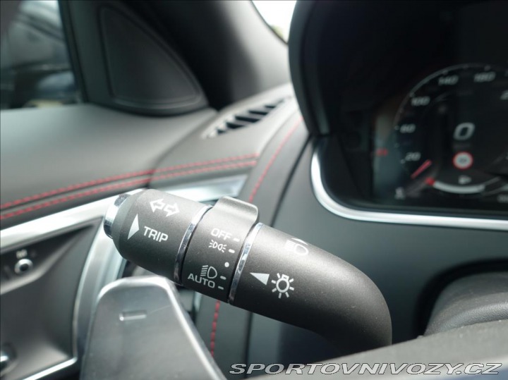 Jaguar F-Type 5,0 P575 R-coupe, AWD, DP 2023