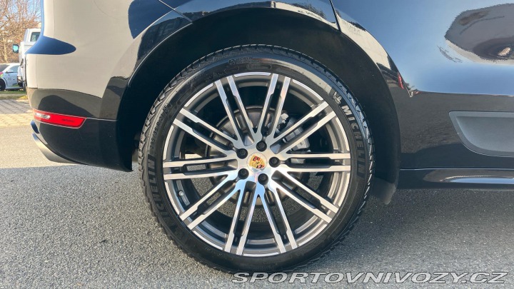 Porsche Macan S 2016