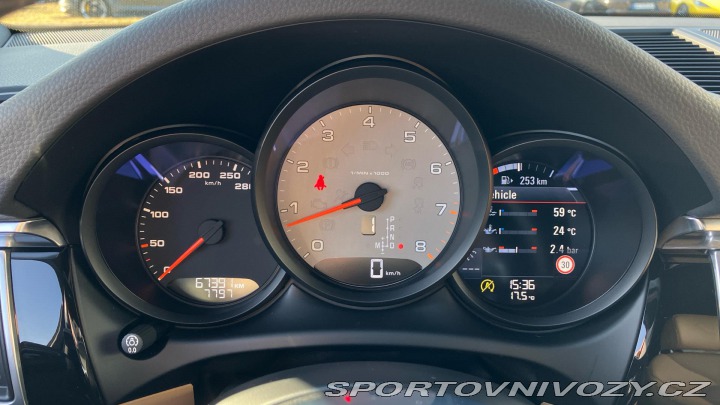 Porsche Macan S 2016