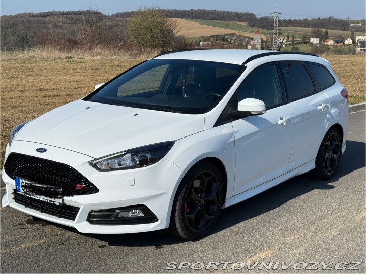 Ford Focus ST 2,0 TDCI 136KW 2015