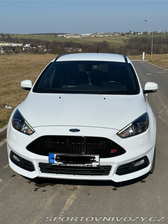 Ford Focus ST 2,0 TDCI 136KW 2015