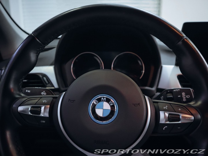 BMW X1 xDrive25e LED Navi 2022