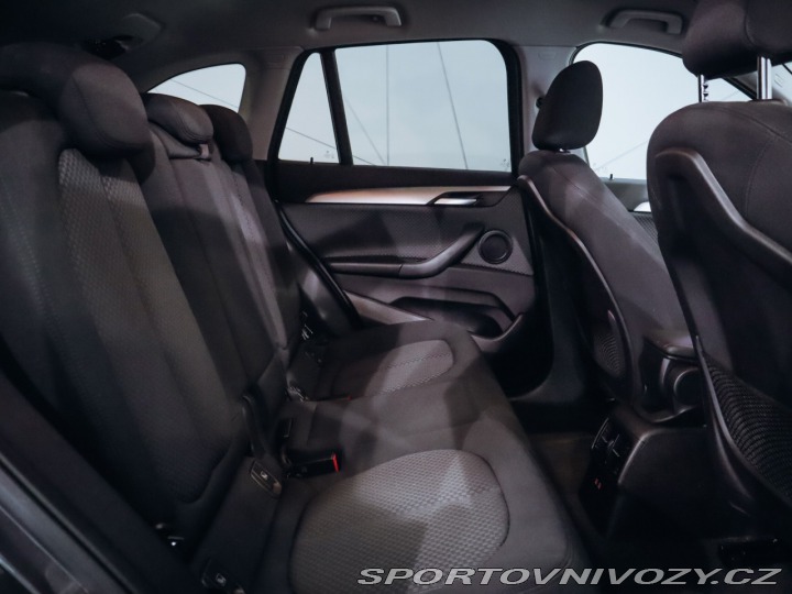 BMW X1 xDrive25e LED Navi 2022