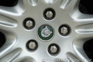 Jaguar XK8 SPIDER 2000