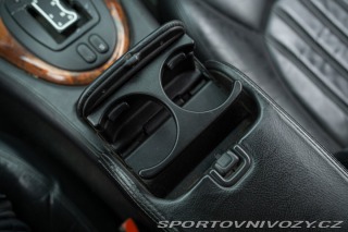 Jaguar XK8 SPIDER 2000