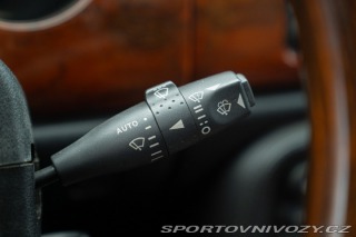 Jaguar XK8 SPIDER 2000