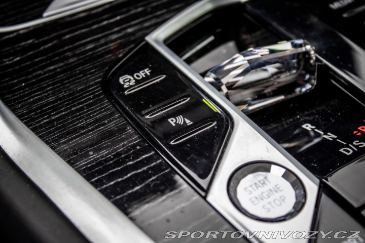 BMW X6 xDrive 30d mHEV A/T, 210 2024