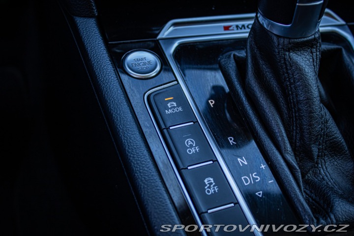 Volkswagen Ostatní modely Passat Variant Variant 2.0 BiTDI 240k B 2015