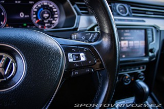 Volkswagen Ostatní modely Passat Variant Variant  2.0 BiTDI 240k B 2015