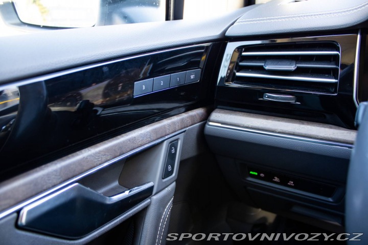 Volkswagen Ostatní modely Touareg 3.0 V6 TDI SCR 286k Eleg 2018